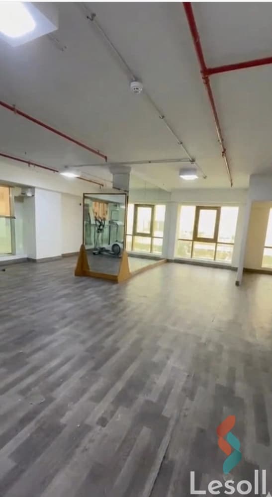 محل للايجار فى المهندسين 330م قرب عرابى الرئيسى ( عمارة فندقية ). محل للايجار فى المهندسين 330م قرب عرابى الرئيسى ( عمارة فندقية ).