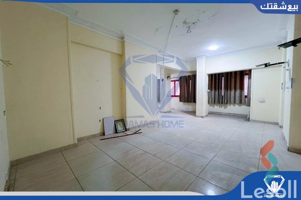 hospital for sale with an area 700 meters in Miami Alexandria - Image 3