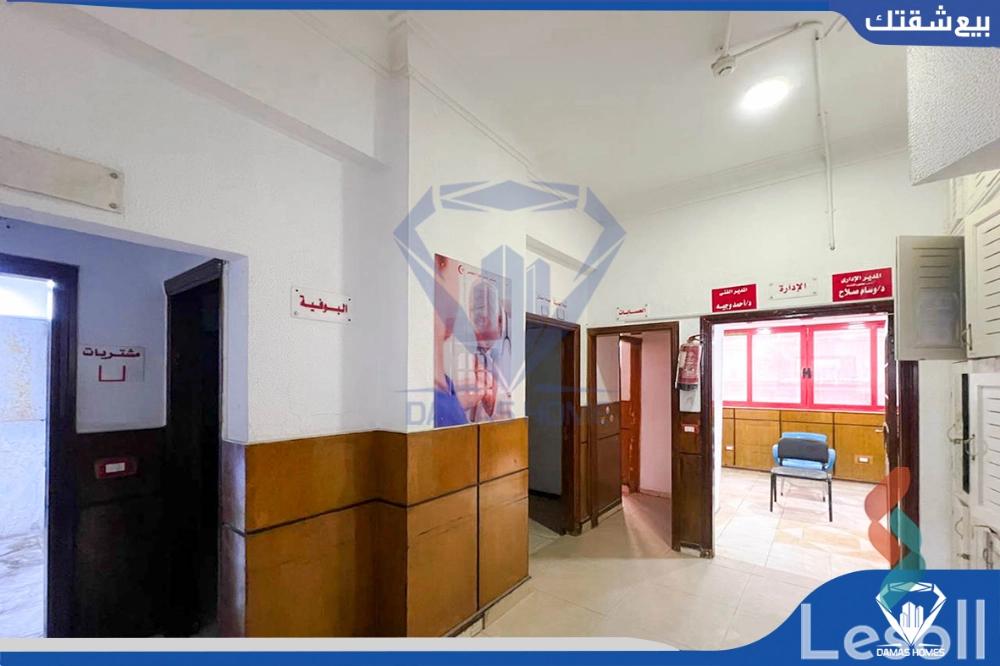 hospital for sale with an area 700 meters in Miami Alexandria - Image 4