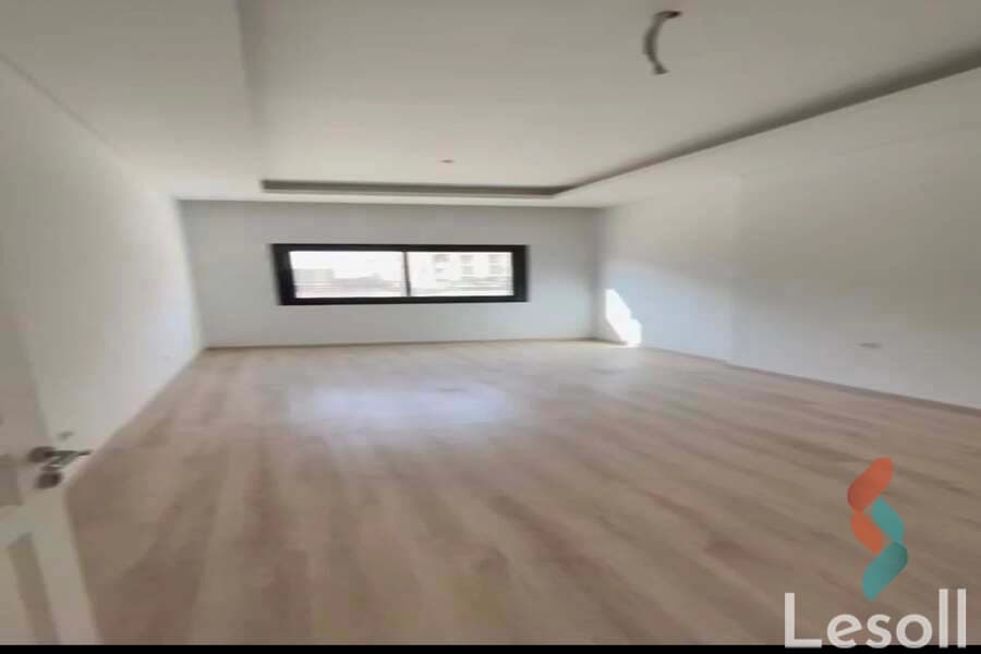 للبيع شقة جاهزة للسكن استلام فورى متشطبة فى jade park العاصمة الادارية بالتقسيط - صورة 2