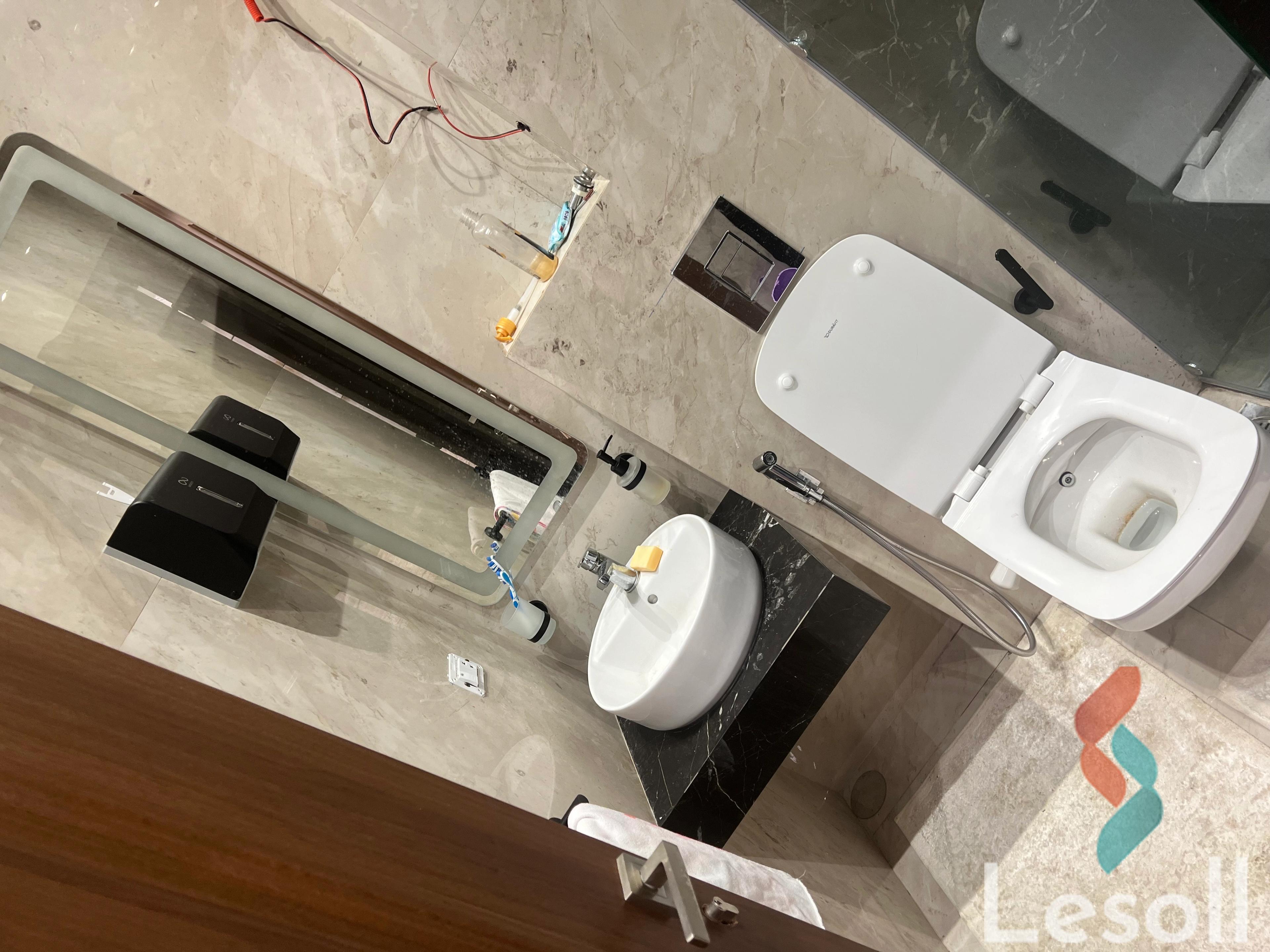 Apartment for sale with an area 135 meters and 3 rooms in New Heliopolis Cairo - Image 2