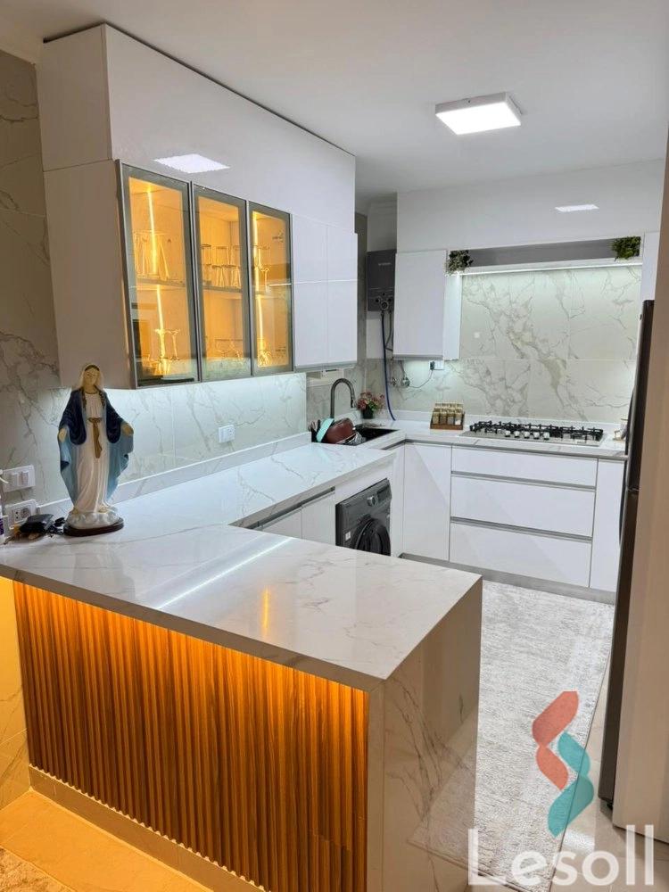 Apartment for sale with an area 150 meters and 3 rooms in New Nozha Cairo - Image 2