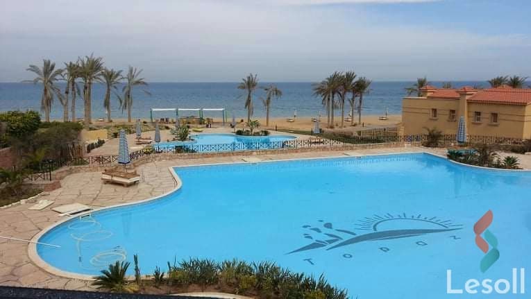 شاليه فاخر للإيجار اليومي في لافيستا توباز – العين السخنة | فيو كامل بحر وجبل - الصورة الرئيسية