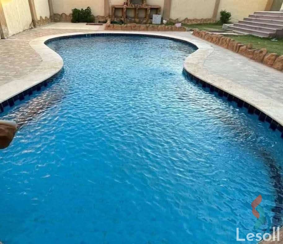 فيلا 5غرف وحمام سباحه للايجار اليومى فى الريف قريبه من هايبر وان ومطار سفنكس - صورة 3