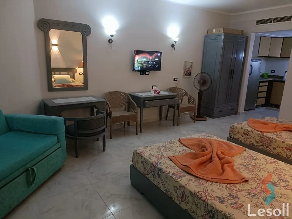Open-Plan Studio for Daily Rent in Palmera Village – Ain Sokhna | 50 sqm, First Row to the Sea - Image 4