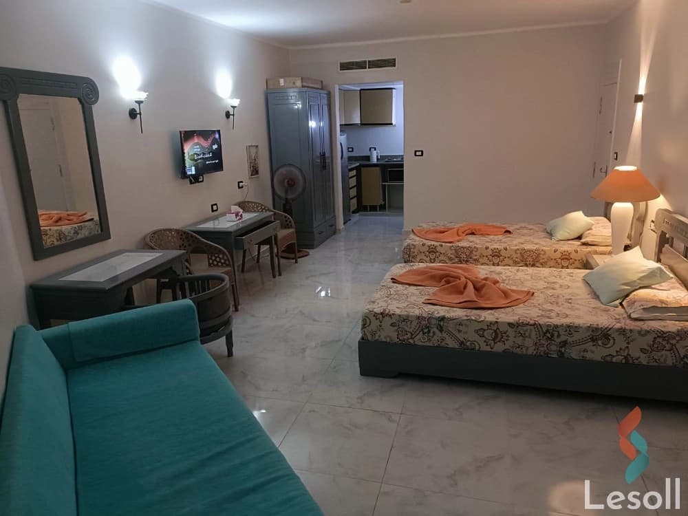 Open-Plan Studio for Daily Rent in Palmera Village – Ain Sokhna | 50 sqm, First Row to the Sea - Image 3