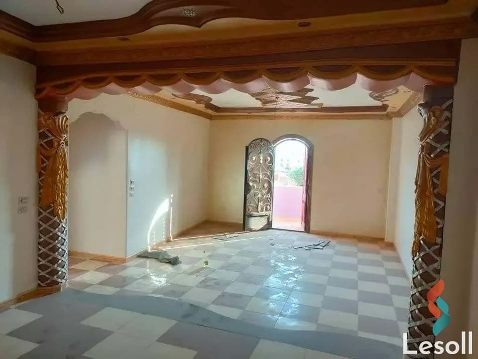 عقار للبيع دواوين والثالث على السقف بستاين بركة قريب من مدينة بلبيس عقار للبيع دواوين والثالث على السقف بستاين بركة قريب من مدينة بلبيس
