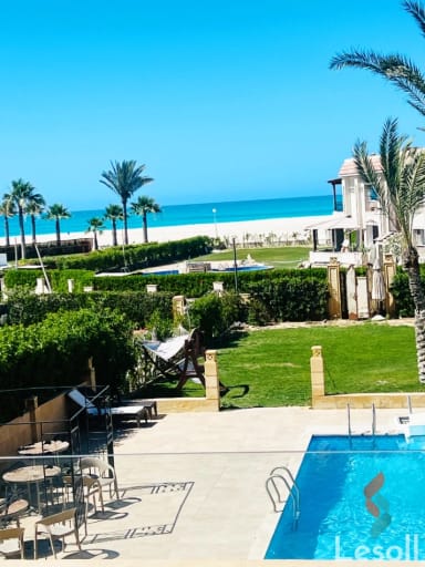 فيلا للايجار اليومي بمساحة 500 متر و 6 غرف في مارينا الاسكندرية