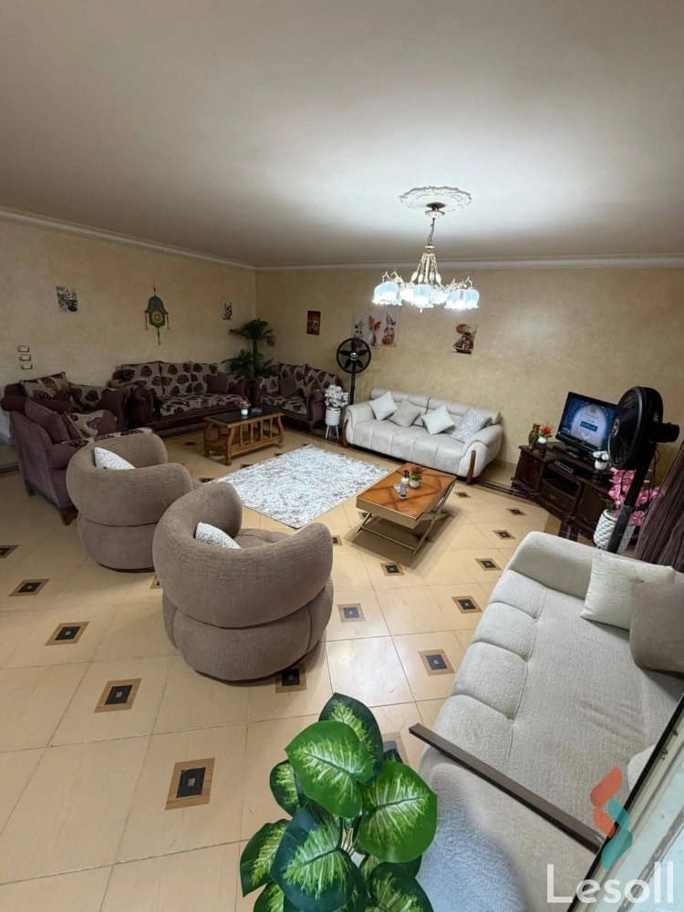 فيلا مستقلة للإيجار اليومي في مارينا 7 – العلمين | 450م و6 غرف - صورة 3