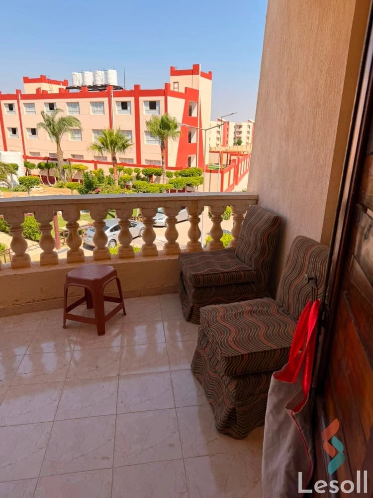 شاليه مفروش للبيع في منتجعات مارسيليا الجنوبية – الساحل الشمالي | 105م و3 غرف - صورة 2