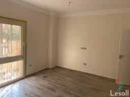 فرصه مميزه بمدينه الشروق 2 - المنطقة السابعة عمارات - الحى الثانى