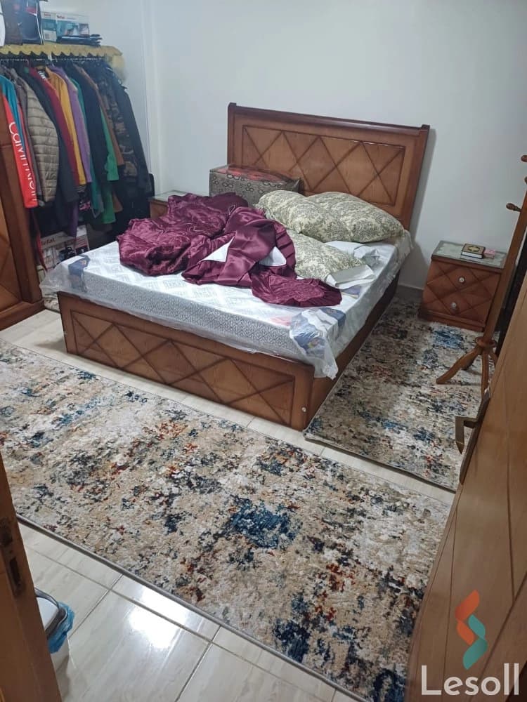 شقه سيدى بشر بحرى ٨٠ متر دور مرتفع وليس الاخير اوضتين ورسيبشن حمام ومطبخ المطلوب - كل الصور