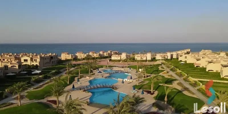 شاليه | بإطلالة رائعة للبيع في لافيستا جاردنز – العين السخنة - كل الصور