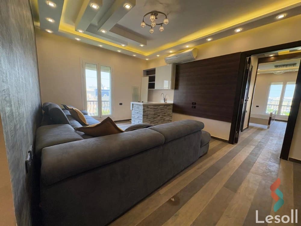 Corner iVilla Roof for Rent in Mountain View Hyde Park | 305 sqm + 90 sqm Roof - Image 3