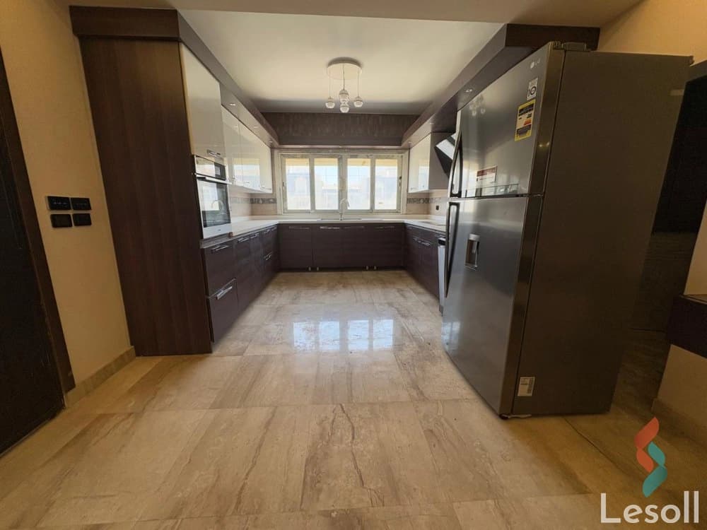 Corner iVilla Roof for Rent in Mountain View Hyde Park | 305 sqm + 90 sqm Roof - All Images