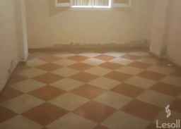 شقة للبيع 70 متر دور اول علوى شارع سليمان الفارسى المتفرع من شارع 30 عرامة