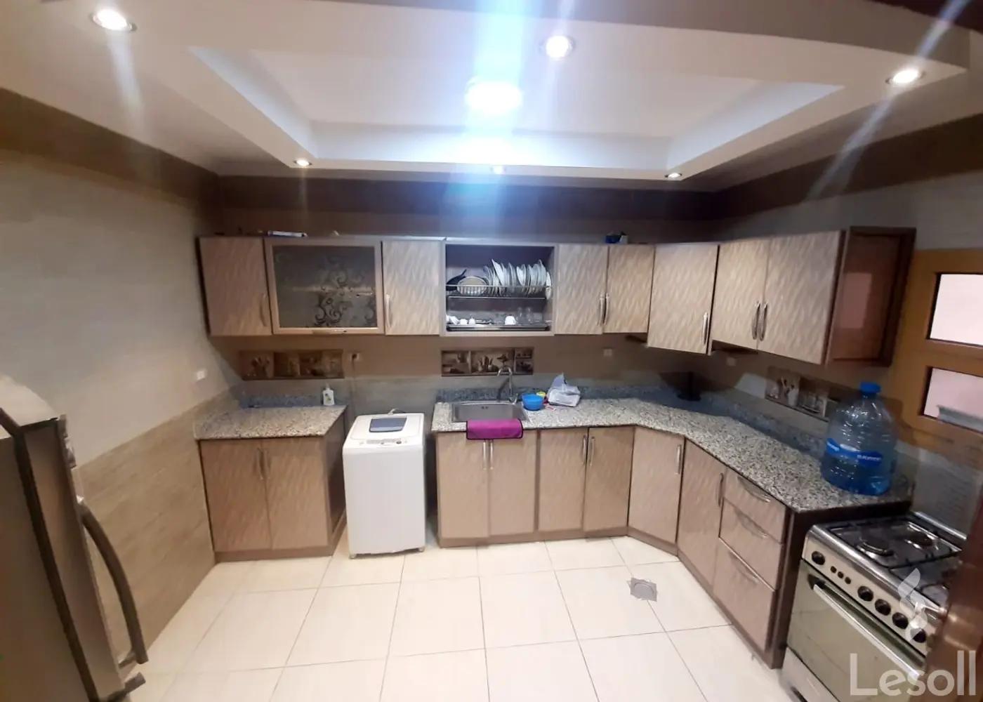 Apartment for daily rent with an data.area 150 meters and 3 rooms in Mohandessin Giza - Image 2