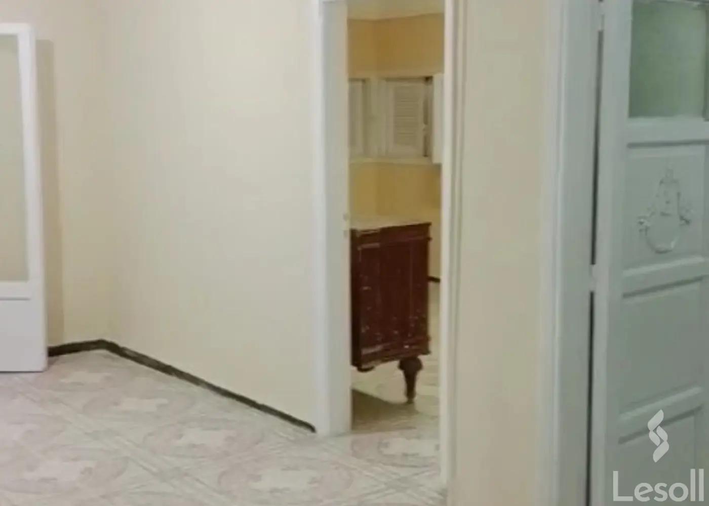 شقة للبيع بمساحة 100 متر و غرفتان في مدينة نصر القاهرة - صورة 4