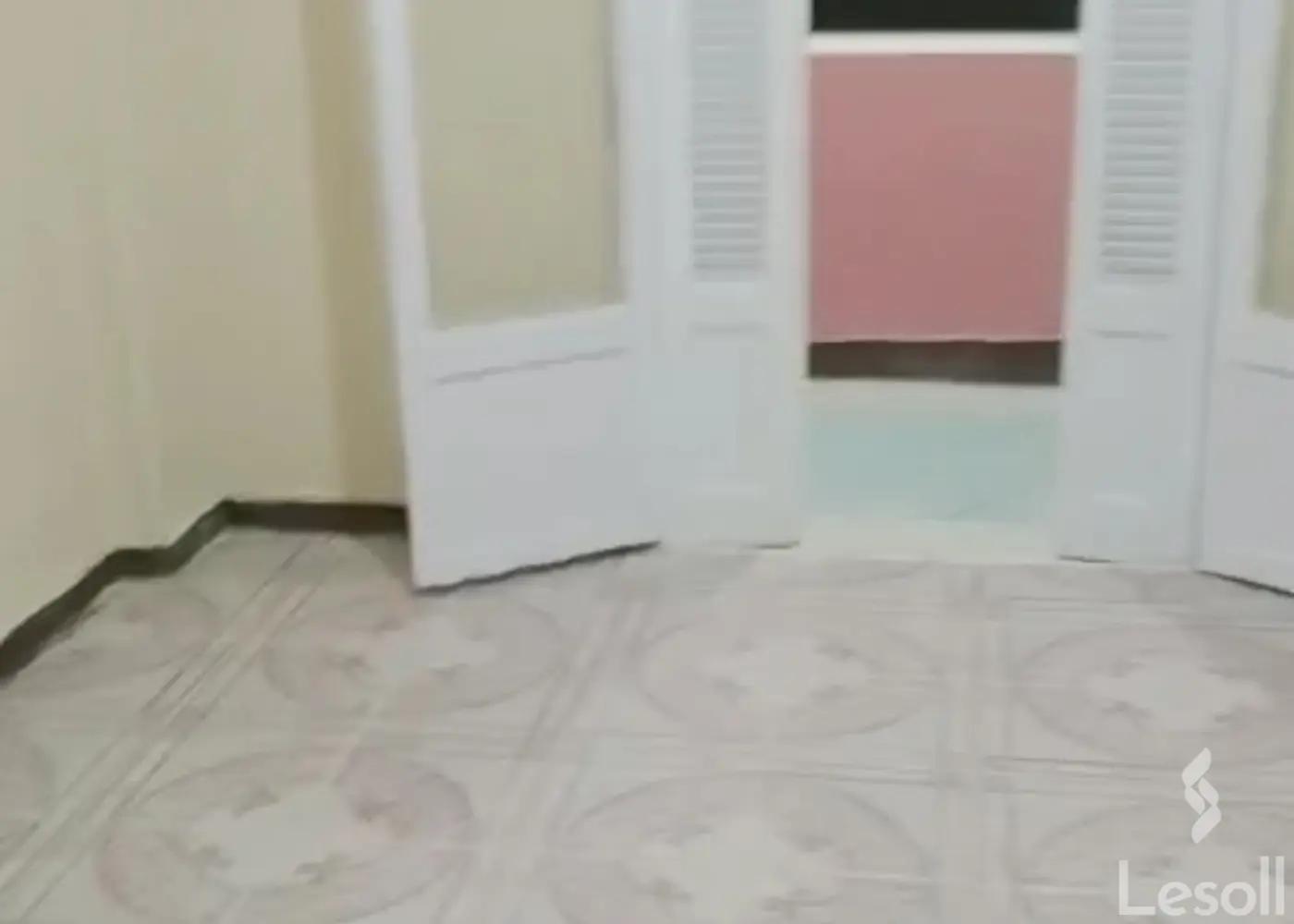 شقة للبيع بمساحة 100 متر و غرفتان في مدينة نصر القاهرة - صورة 2