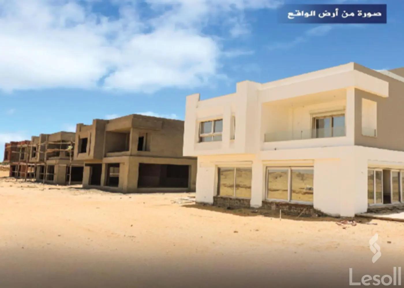 Twin house for sale with an data.area 355 meters and 5 data.rooms in Cheikh Zayed Giza - Image 2