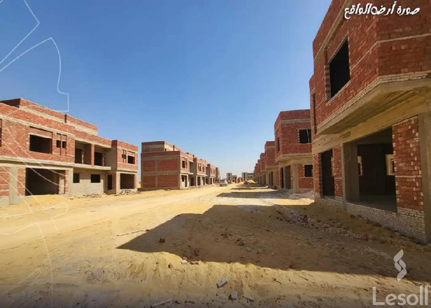 Twin house for sale with an data.area 355 meters and 5 data.rooms in Cheikh Zayed Giza - Image 3