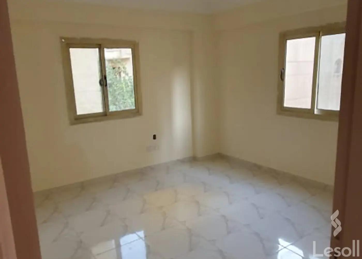 Duplex for sale with an area 350 meters and 5 rooms in Obour Qaliubiya