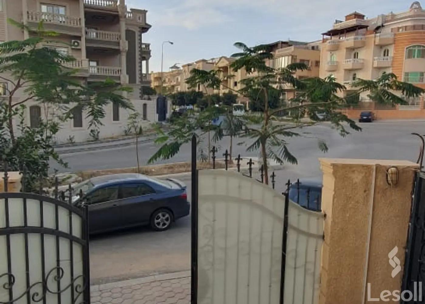 Duplex for sale with an area 350 meters and 5 rooms in Obour Qaliubiya