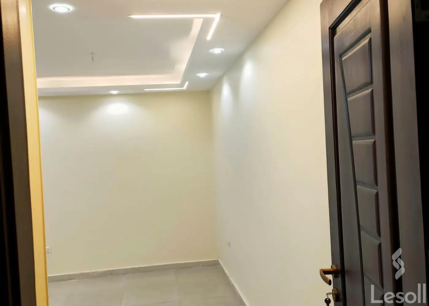 مكتب للايجار الشهري بمساحة 110 متر في 6 اكتوبر الجيزة