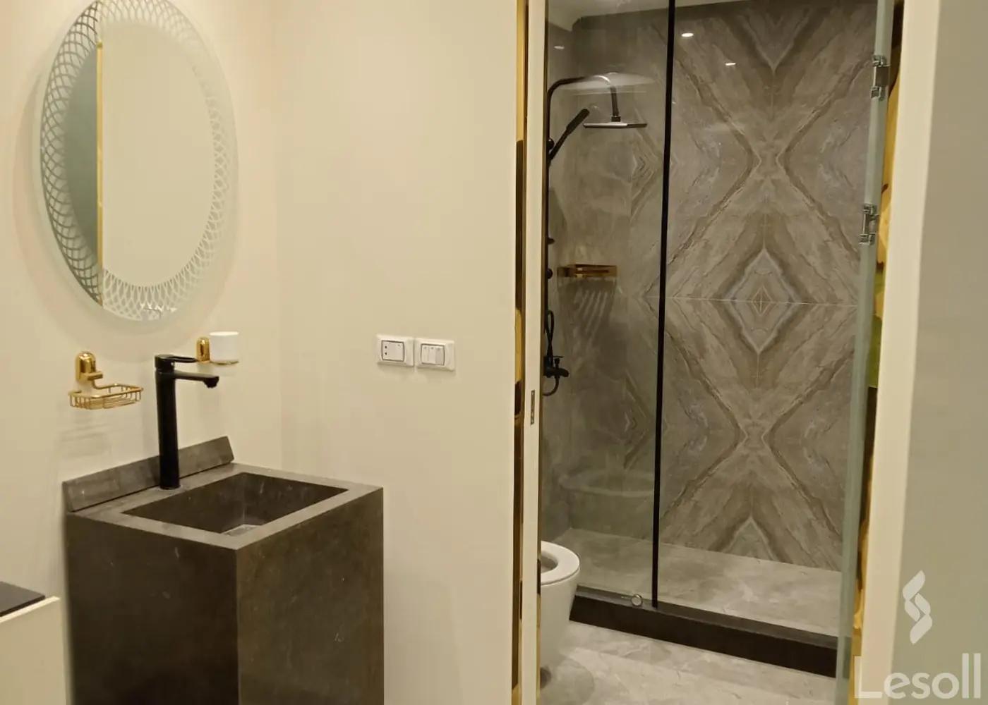 Apartment for daily rent with an data.area 175 meters and 2 rooms in Mohandessin Giza - All Images