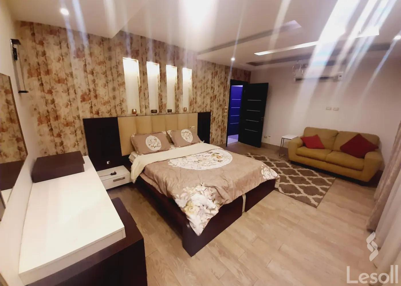 Apartment for daily rent with an data.area 165 meters and 2 rooms in Mohandessin Giza - Image 3