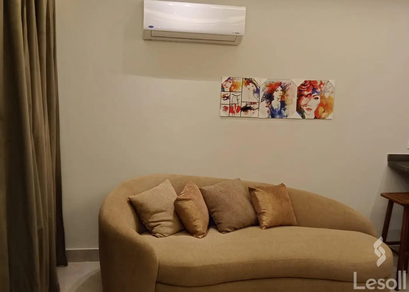 Apartment for daily rent with an data.area 165 meters and 2 rooms in Mohandessin Giza - Image 3