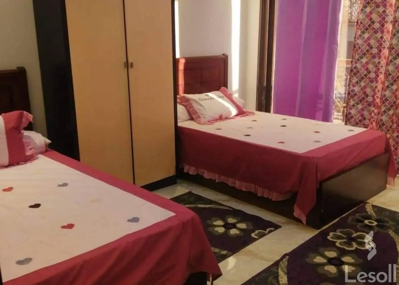 Apartment for daily rent with an data.area 200 meters and 3 rooms in Mohandessin Giza - Image 3