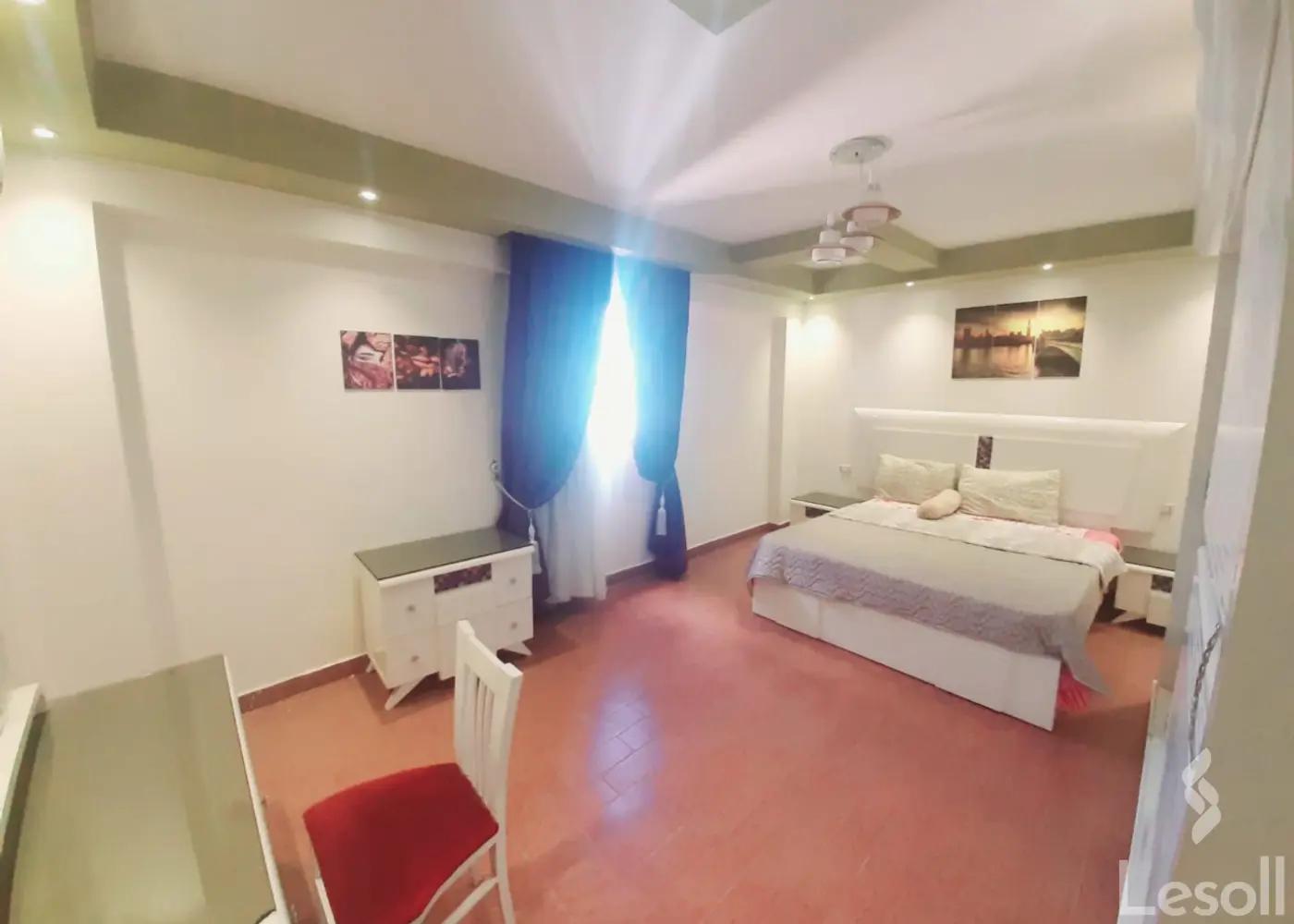 Apartment for daily rent with an data.area 195 meters and 3 rooms in Mohandessin Giza - Image 3