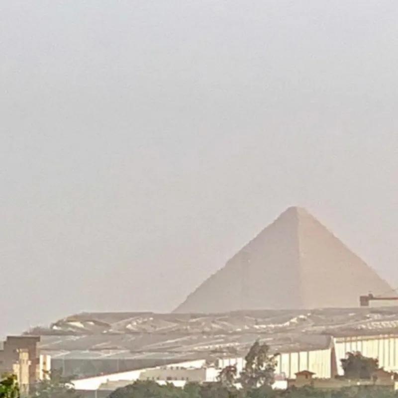 Villa for sale with an data.area 1,000 meters and 6 data.rooms in Kerdasa Giza