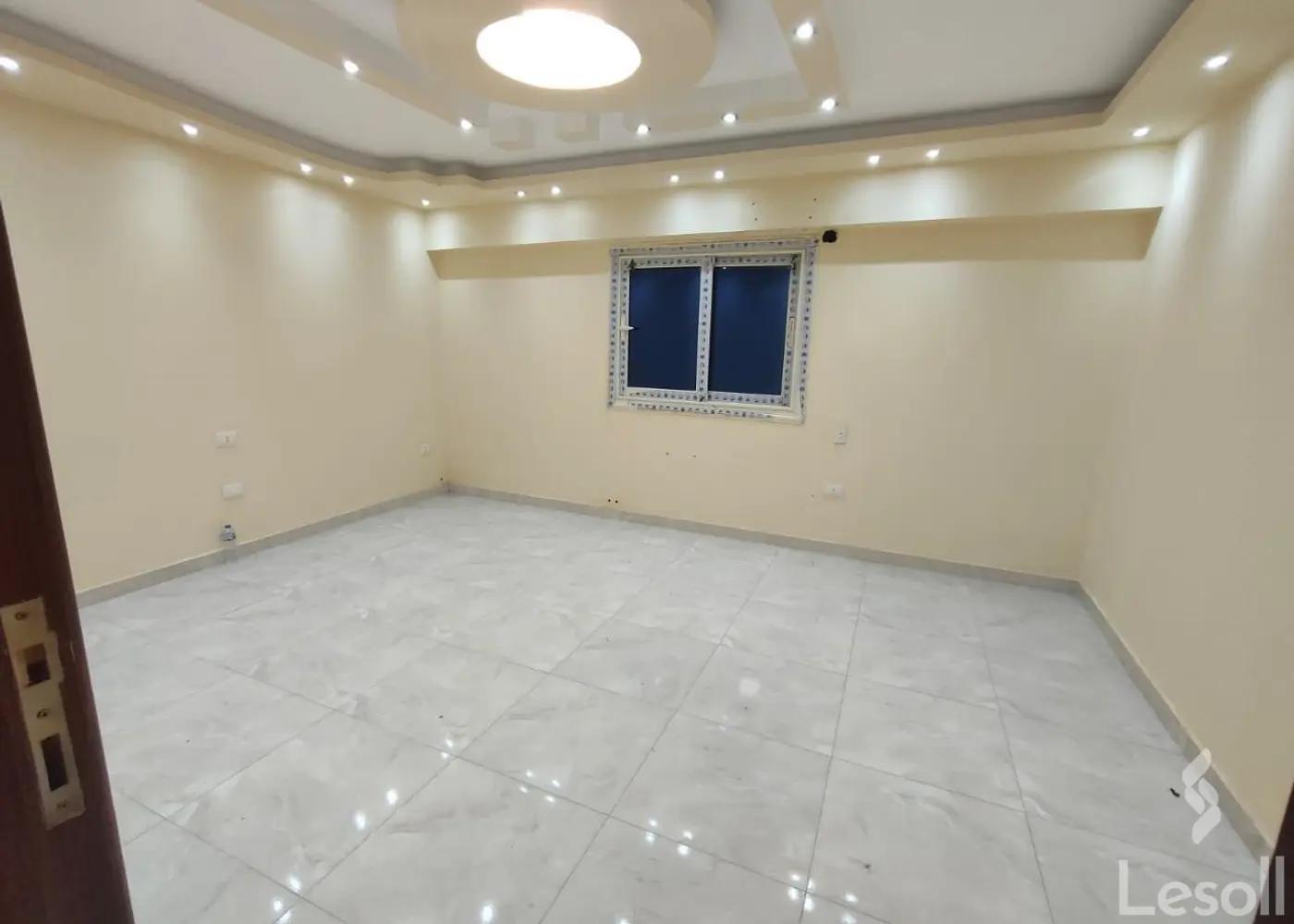 Office for yearly rent with an data.area of 300 meters in Nasr City Cairo - All Images