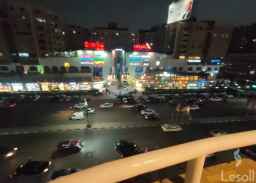 مقر اداري للإيجار شقة فاضيه ترخيص اداري امام جنينه مول مباشرة 300 متر 4غ+3ح الترا هاي لوكس