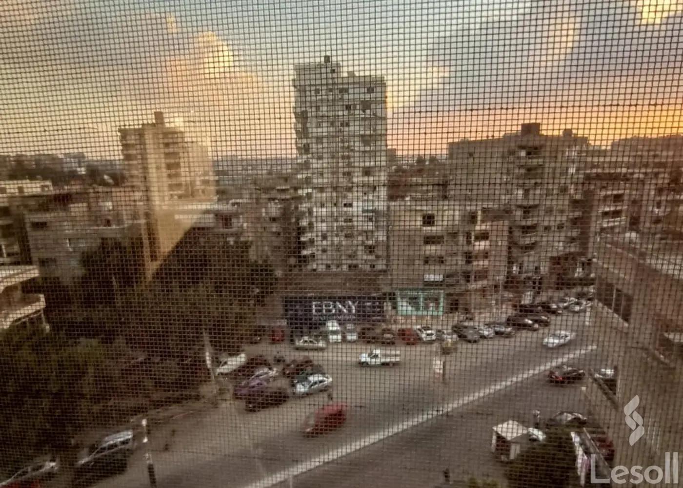 شقة للبيع بمساحة 250 متر و 4 غرف في مصر الجديدة القاهرة - صورة 2