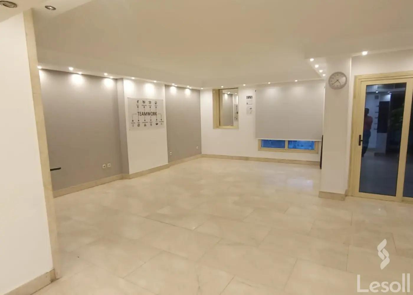 شقة للبيع بمساحة 250 متر و 4 غرف في مصر الجديدة القاهرة - صورة 4