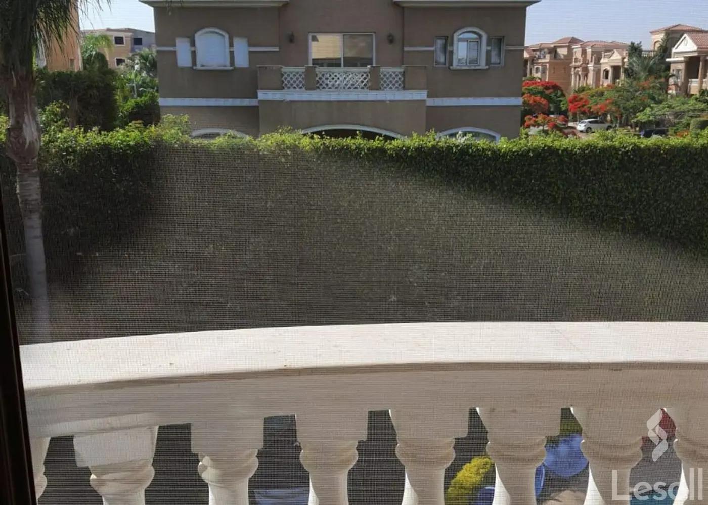 Villa for sale with an data.area 736 meters and 6 data.rooms in October 6 Giza