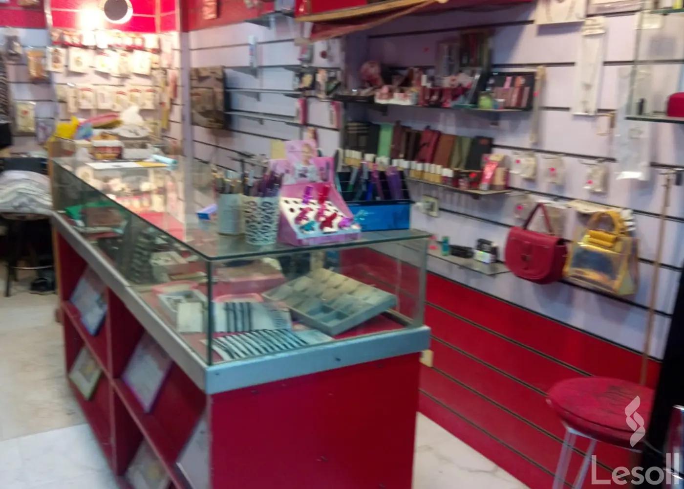 Retail for sale with an area of 35 meters in Mohandessin Giza