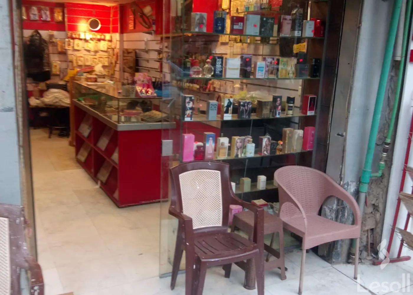 Retail for sale with an area of 35 meters in Mohandessin Giza