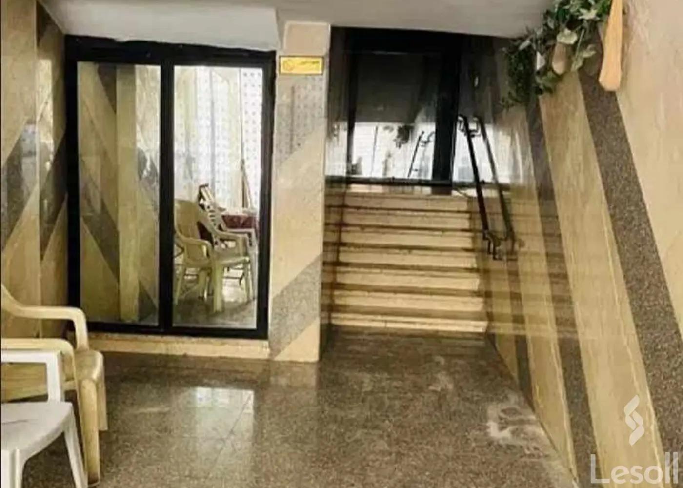 Villa for sale with an data.area 900 meters and 10 data.rooms in Heliopolis Cairo