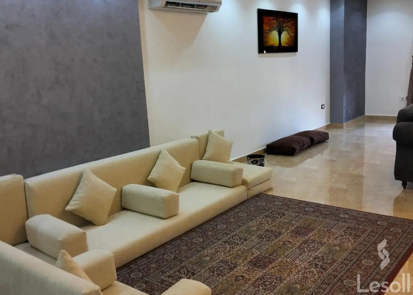 Apartment for daily rent with an data.area 210 meters and 3 rooms in Mohandessin Giza - Image 2