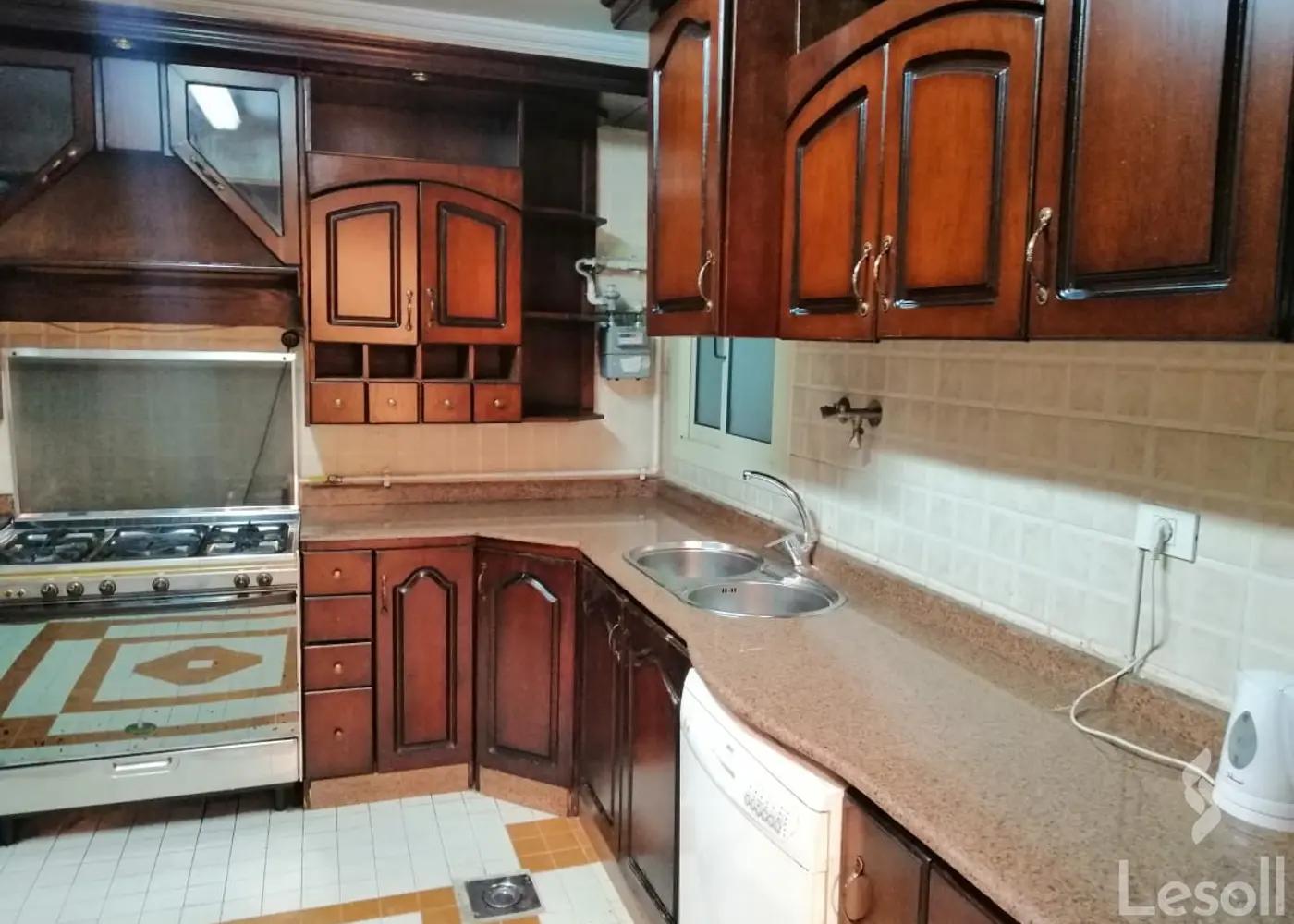 شقة للايجار الشهري بمساحة 350 متر و 3 غرف في مدينة نصر القاهرة - كل الصور