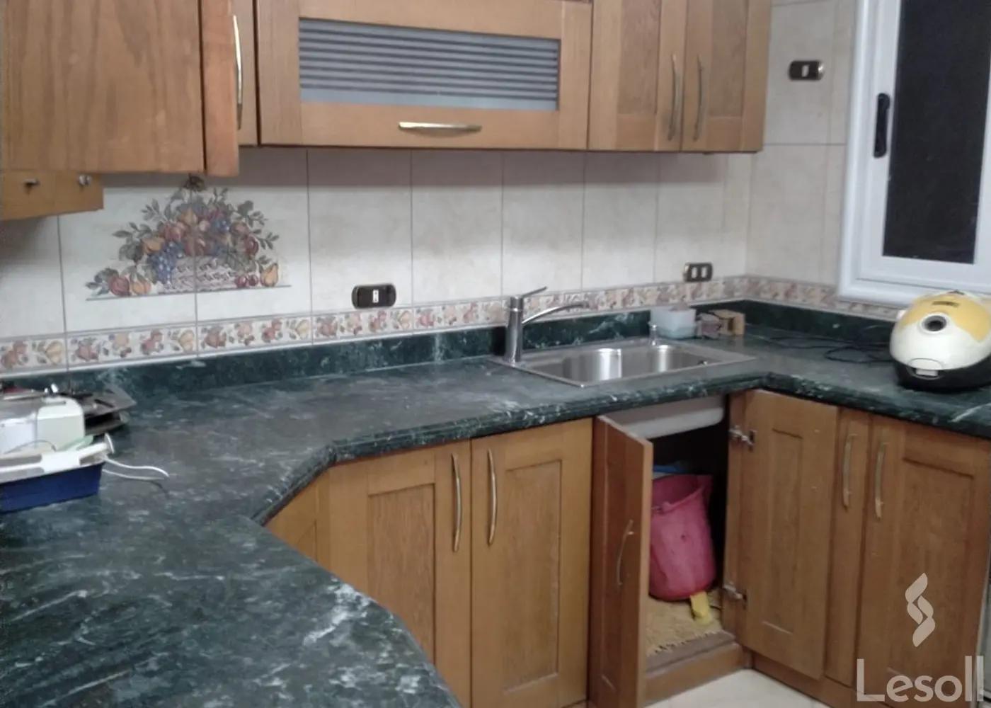 شقة للايجار الشهري بمساحة 200 متر و 3 غرف في مدينة نصر القاهرة - صورة 3