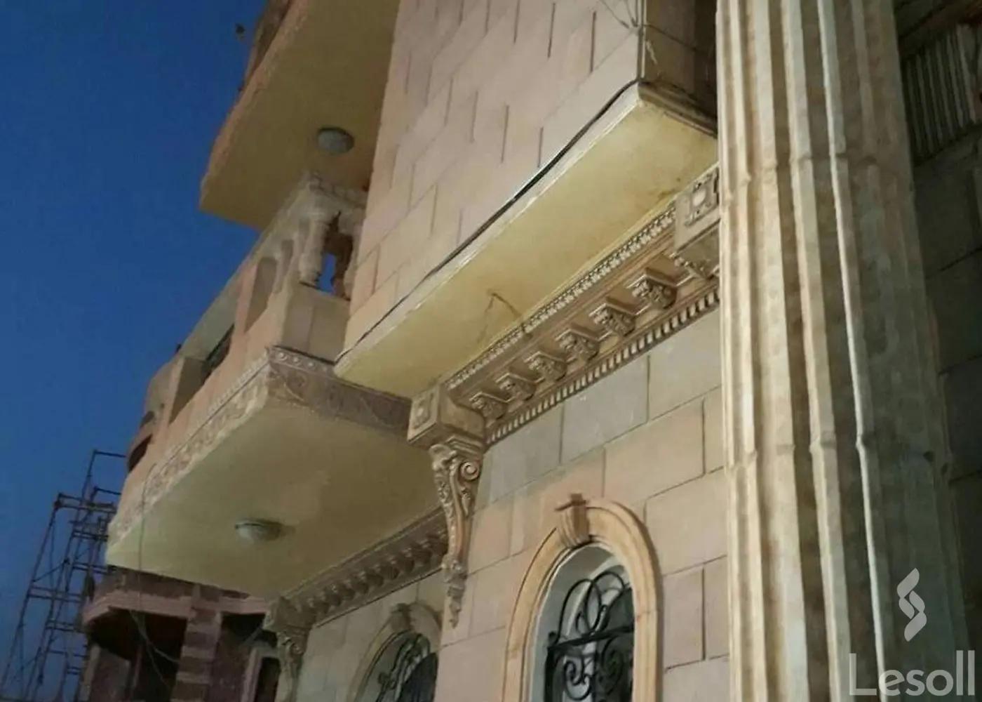 Villa for sale with an data.area 800 meters and 10 data.rooms in 5th Settlement Cairo