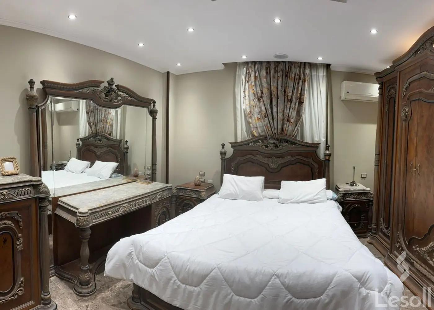 شقة للبيع بمساحة 200 متر و 3 غرف في التجمع الاول القاهرة - كل الصور