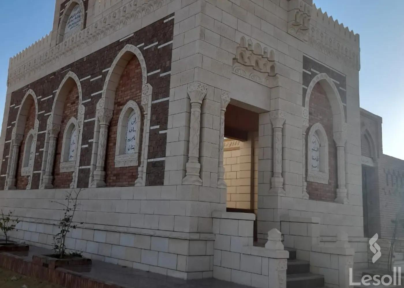 Land building for sale with an area of 60 meters in October 6 Giza - Image 2