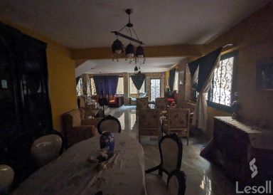 Duplex for sale with an data.area 350 meters and 5 data.rooms in Mokattam Cairo