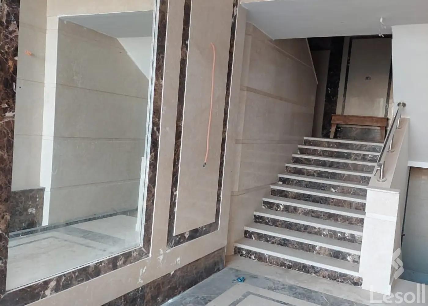 شقة للبيع بمساحة 133 متر و 3 غرف في المنصورة الدقهلية - صورة 2